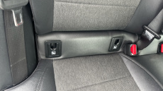 Toyota Corolla 2.0 VVT-i Hybrid Design 5dr CVT Hybrid Hatchback